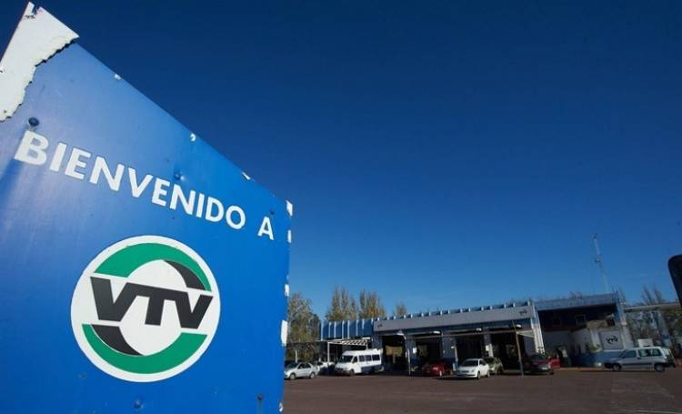 Cualquier vehículo con seguro y VTV podrá prestar servicios de transporte de pasajeros