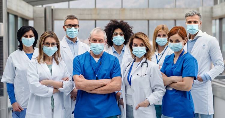 Los médicos argentinos podrán ejercer en cualquier país del mundo sin necesidad de recertificar sus títulos