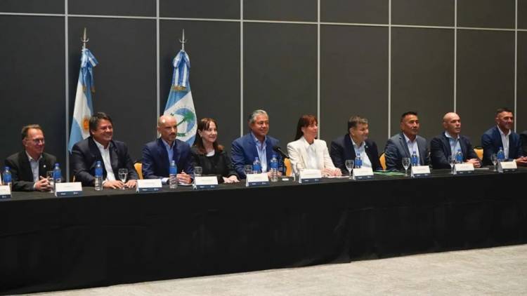 “Contamos con cada uno de los intendentes para trabajar en equipo”