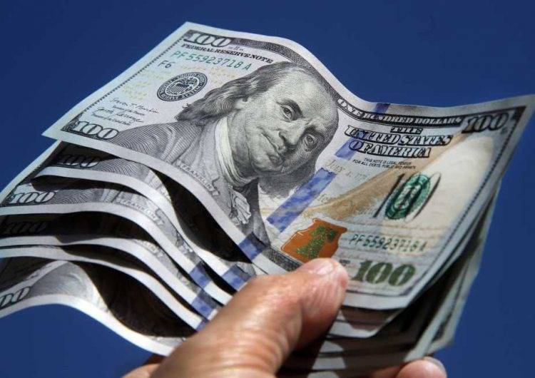 Cómo comprar dólares desde el próximo lunes 14 de abril