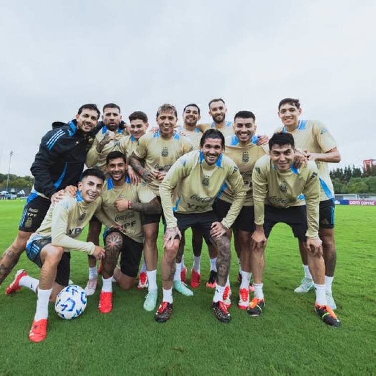 Messi vuelve a la Scaloneta: el capitán argentino figura en la prelista de Scaloni para la doble fecha de Eliminatorias