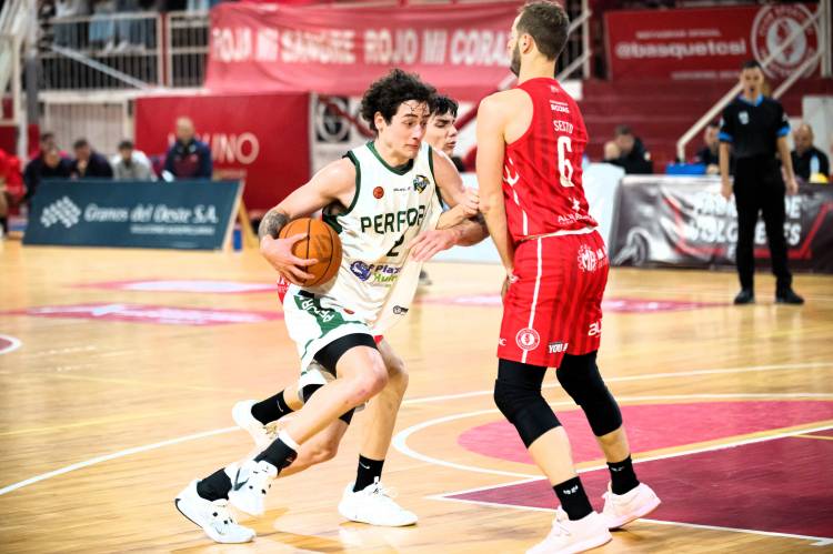 Pérfora dominó en Pico y se adelantó 1-0 en la llave frente a Independiente