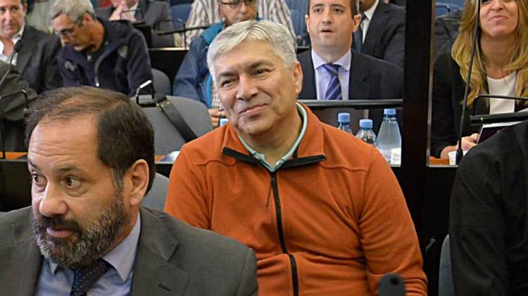 La Justicia ordenó el decomiso de bienes a Lázaro Báez por más de 54 millones de dólares