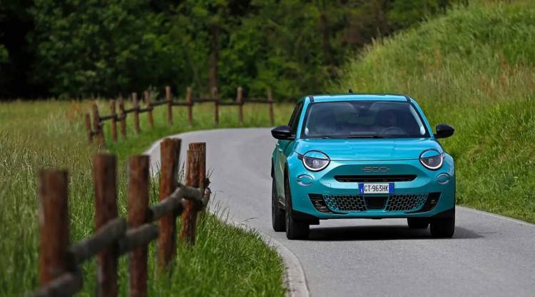 Regresa el Fiat 600, uno de los autos más icónicos de Argentina: cómo es y cuánto saldrá