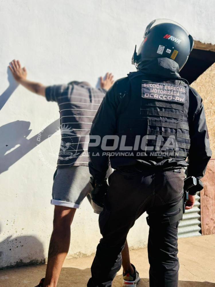 Dos demorados por presunto intento de robo 