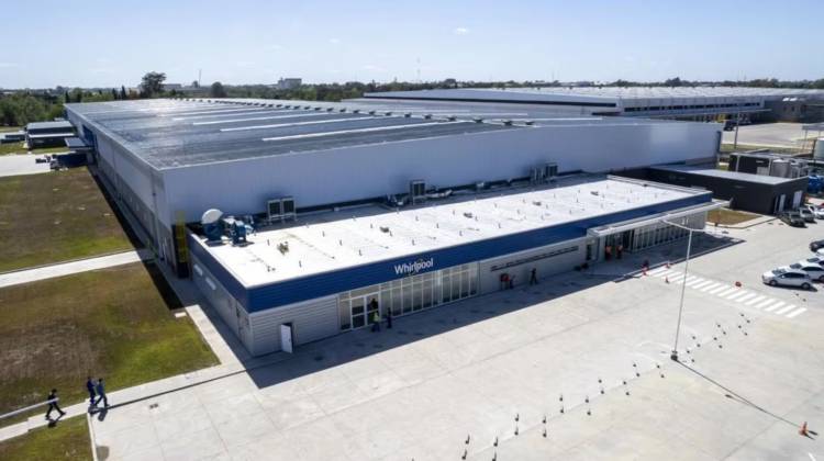 Whirlpool cerró su planta en Pilar y echó a más de 200 trabajadores